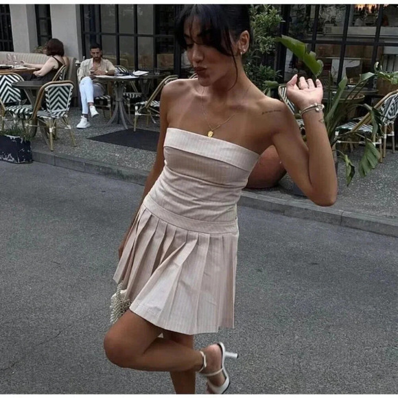 Zara Strapless Striped Pleated Hem Mini Dress Pale Pink Size Small - Picture 5 of 15